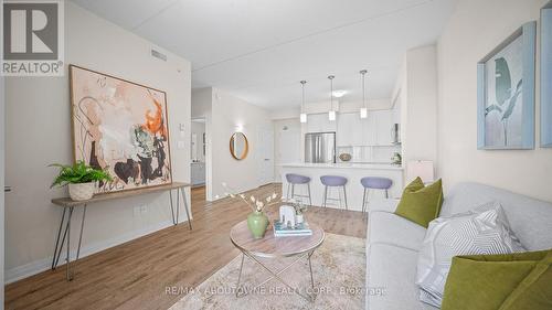 304 - 610 Farmstead Drive, Milton, ON - Indoor