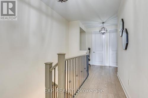 18 - 3129 Riverpath Common, Oakville, ON - Indoor Photo Showing Other Room