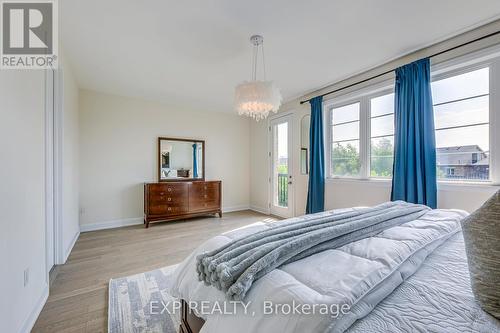 18 - 3129 Riverpath Common, Oakville, ON - Indoor Photo Showing Bedroom
