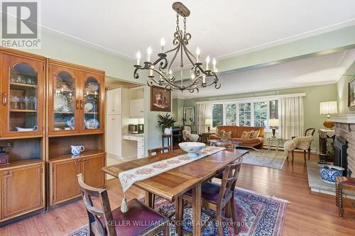 5600 Cedar Springs Road, Burlington, ON - Indoor Photo Showing Dining Room