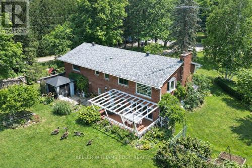 5600 Cedar Springs Road, Burlington, ON - Outdoor With Deck Patio Veranda