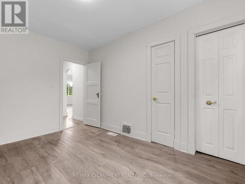 753 Burgess Avenue, Hamilton, ON - Indoor Photo Showing Other Room