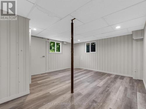 753 Burgess Avenue, Hamilton, ON - Indoor