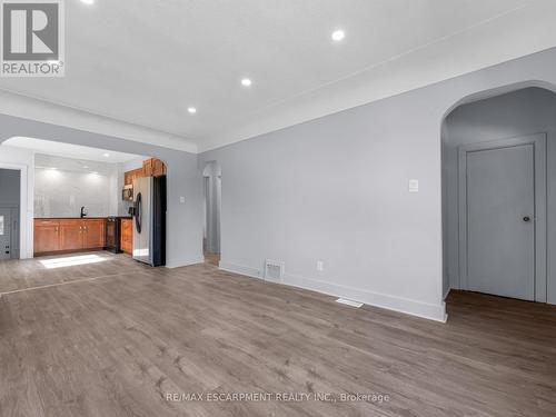 753 Burgess Avenue, Hamilton, ON - Indoor Photo Showing Other Room
