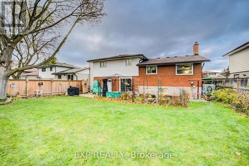 148 Strathcona Crescent, Kitchener, ON - Outdoor