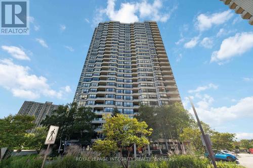2303 - 1510 RIVERSIDE DRIVE  Ottawa, ON K1G 4X5