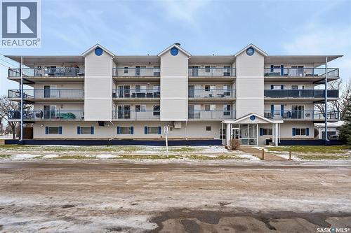 202 2501 1st AVENUE W  Prince Albert, SK S6V 5A3