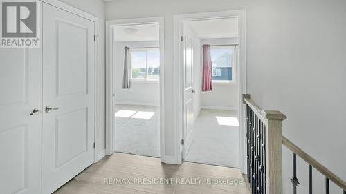 28 Mclaughlin Street, Welland, ON - Indoor Photo Showing Other Room