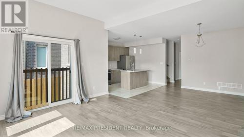 28 Mclaughlin Street, Welland, ON - Indoor