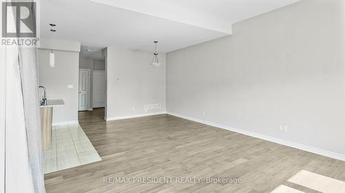 28 Mclaughlin Street, Welland, ON - Indoor Photo Showing Other Room