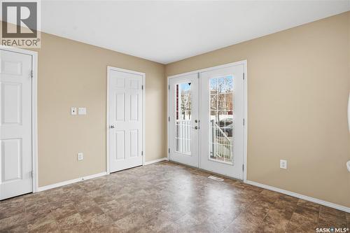 1214 14Th Avenue, Regina, SK - Indoor Photo Showing Other Room