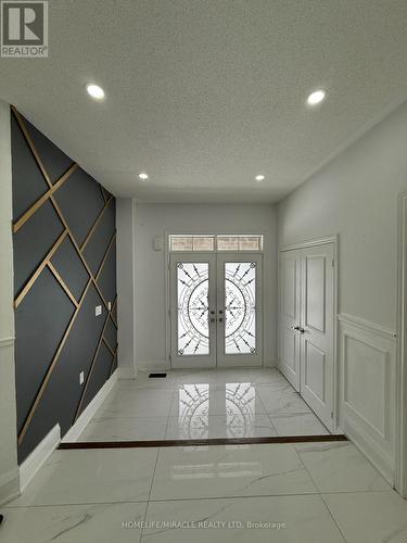 277 Gibson Circle, Bradford West Gwillimbury, ON - Indoor Photo Showing Other Room