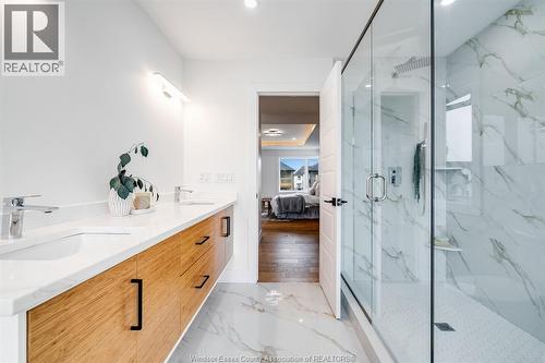 186 Whelan, Amherstburg, ON - Indoor Photo Showing Bathroom