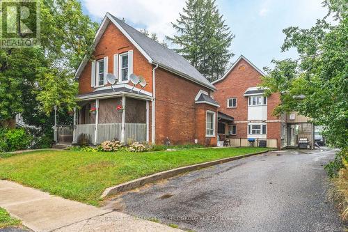 81 INNISFIL STREET  Barrie, ON L4N 3E3
