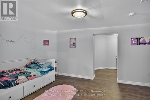 291 Angeline Street N, Kawartha Lakes (Lindsay), ON - Indoor Photo Showing Bedroom
