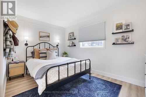 233 Airth Boulevard W, Renfrew, ON - Indoor Photo Showing Bedroom