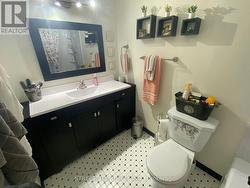 Main Bathroom - 