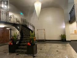 Lobby - 