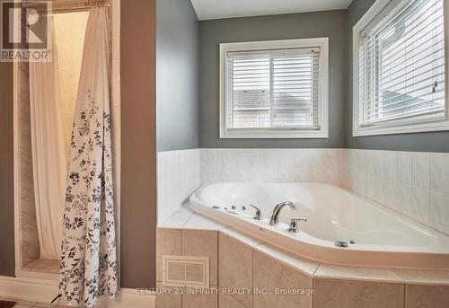 Primary Ensuite - 1599 Quail Run Drive, Oshawa (Taunton), ON - Indoor Photo Showing Bathroom