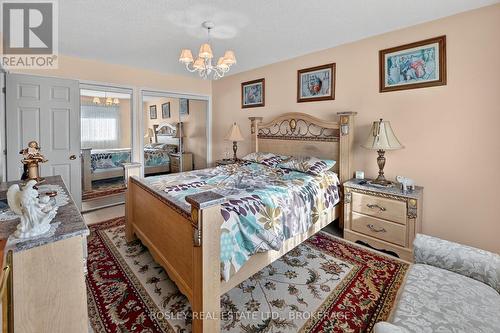 3260 Harleyford Crescent, Niagara Falls (Chippawa), ON - Indoor Photo Showing Bedroom