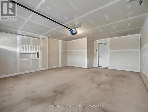 7732 Butternut Blvd Boulevard, Niagara Falls, ON - Indoor Photo Showing Other Room