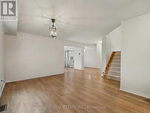 7732 Butternut Blvd Boulevard, Niagara Falls, ON - Indoor Photo Showing Other Room