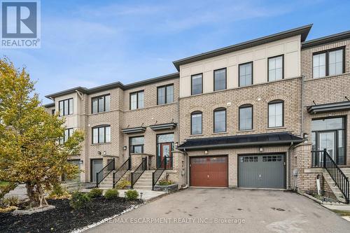 12 Crafter Crescent, Hamilton, ON - Outdoor With Facade
