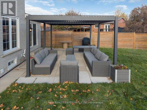 4264 Anworld Place, Mississauga, ON - Outdoor