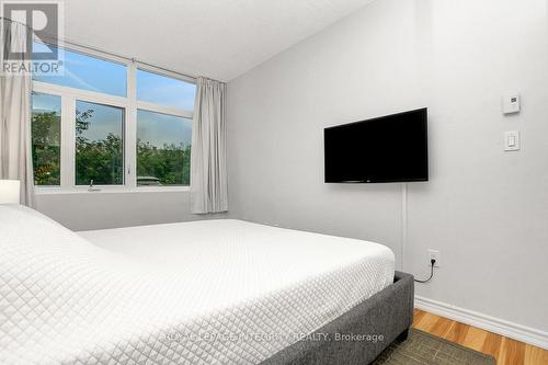 107 - 2019 Bank Street S, Ottawa, ON - Indoor Photo Showing Bedroom