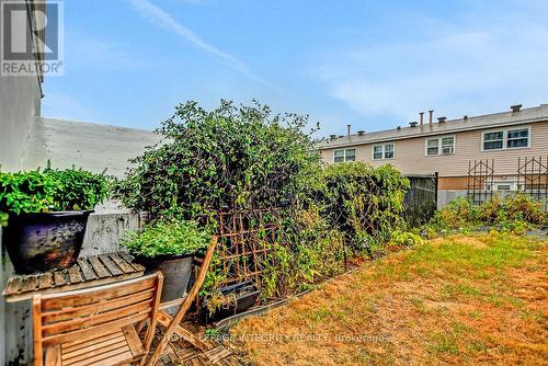 107 - 2019 Bank Street S, Ottawa, ON - Outdoor