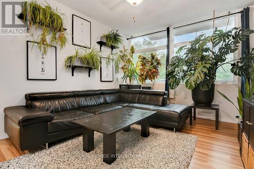 107 - 2019 Bank Street S, Ottawa, ON - Indoor