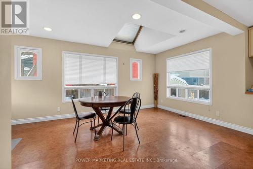 21 Perkins Street, Ottawa, ON - Indoor Photo Showing Dining Room