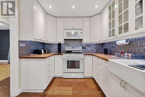 21 Perkins Street, Ottawa, ON - Indoor Photo Showing Kitchen