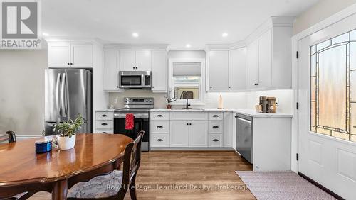 175 St David Street, Goderich (Goderich (Town)), ON - Indoor Photo Showing Kitchen With Stainless Steel Kitchen