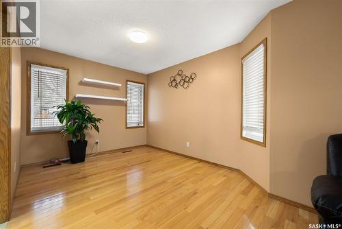 1506 Truesdale Drive E, Regina, SK - Indoor Photo Showing Other Room
