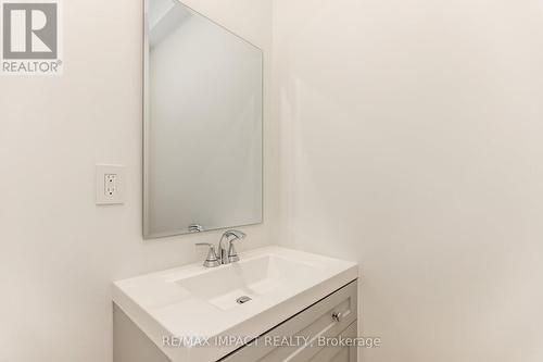 781 Oliva Street, Pickering, ON - Indoor Photo Showing Bathroom