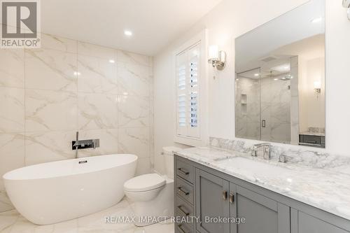 781 Oliva Street, Pickering, ON - Indoor Photo Showing Bathroom