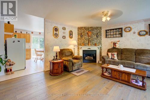 3561 Princess Street, Kingston (North Of Taylor-Kidd Blvd), ON - Indoor Photo Showing Living Room With Fireplace