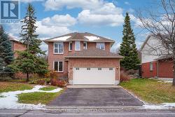 234 WALDEN DRIVE  Ottawa, ON K2K 2M3