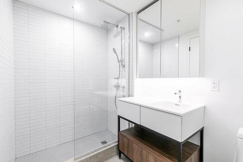 Salle de bains - 3410-1210 Rue Jeanne-Mance, Montréal (Ville-Marie), QC - Indoor Photo Showing Bathroom