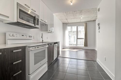 Kitchen - A504-5200 Av. Gatineau, Montréal (Côte-Des-Neiges/Notre-Dame-De-Grâce), QC - Indoor Photo Showing Kitchen