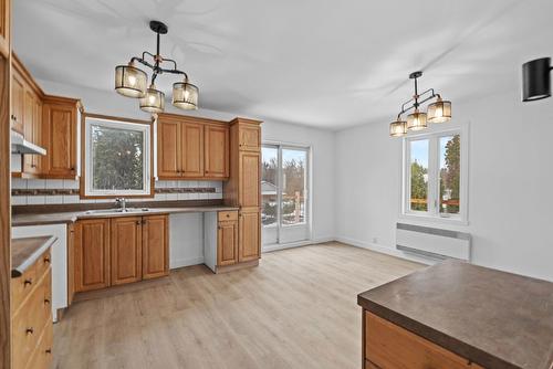 Cuisine - 95 Rue Marc-André, Saint-Jérôme, QC - Indoor Photo Showing Kitchen With Double Sink