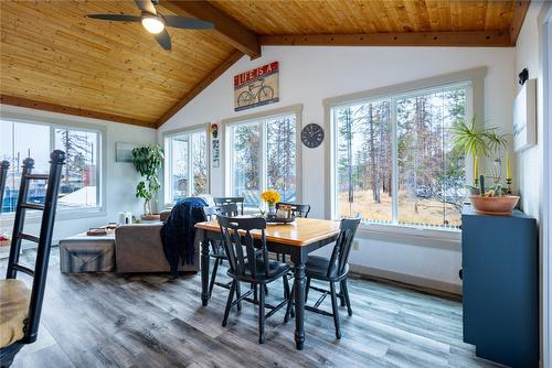 206 7Th Avenue, Kimberley, BC - Indoor Photo Showing Dining Room