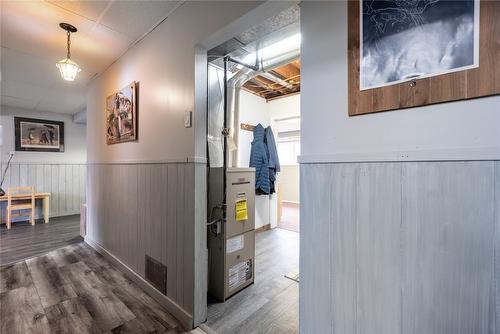 206 7Th Avenue, Kimberley, BC - Indoor Photo Showing Other Room