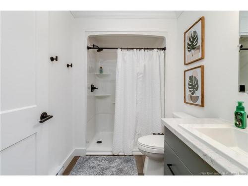 208 Crocks Point Rd, Keswick Ridge, NB 