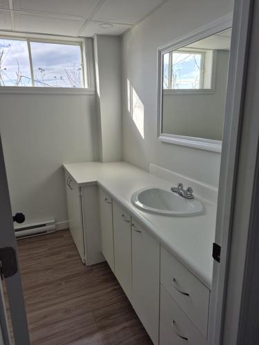 Salle de bains - 1553 1Er Rang, Sainte-Clotilde, QC - Indoor Photo Showing Bathroom