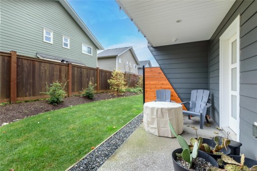 34-2310 Guthrie Rd, Comox, BC 