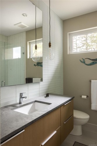 5100 Jagtar'S Way, Saanich, BC 