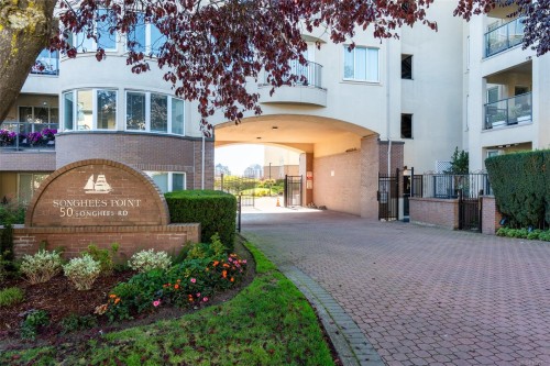 303-50 Songhees Rd, Victoria, BC - Outdoor