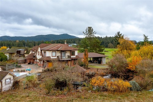 1909 Stamps Rd, Duncan, BC 